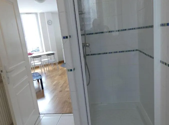 Appartement Charmant, Quartier Calme