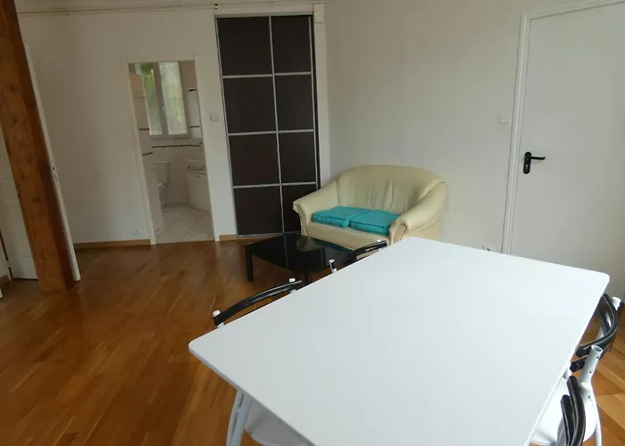 Appartement Charmant, Quartier Calme *